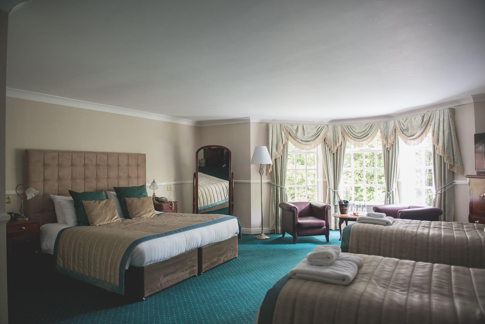 Mere Court Hotel Knutsford Exterior foto