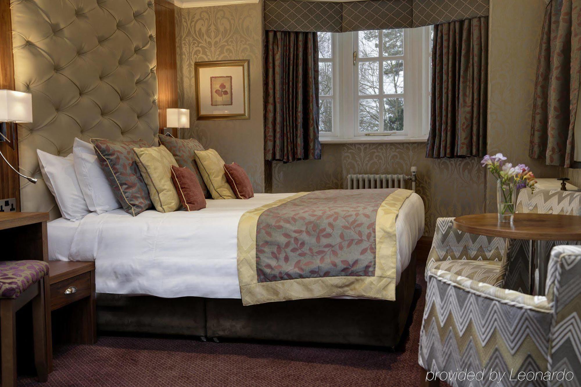Mere Court Hotel Knutsford Exterior foto